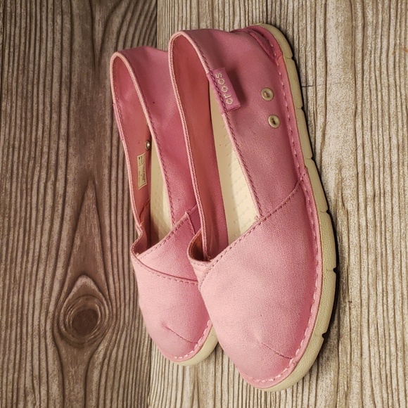 Crocs pink canvas youth loafers size 1 - Picture 3 of 6